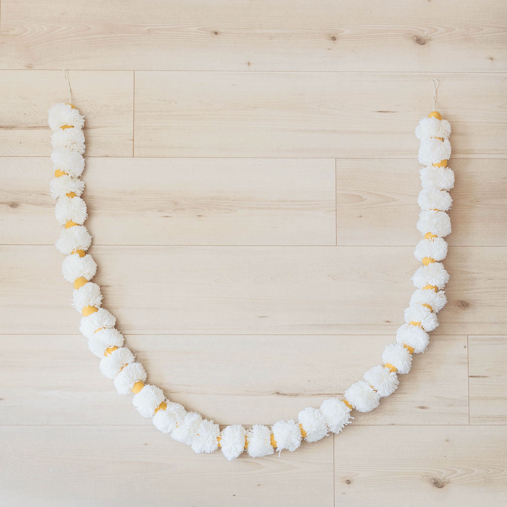 Handmade Acrylic & Wool Felt Pom Pom Garland