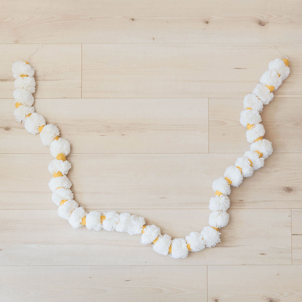 Handmade Acrylic & Wool Felt Pom Pom Garland