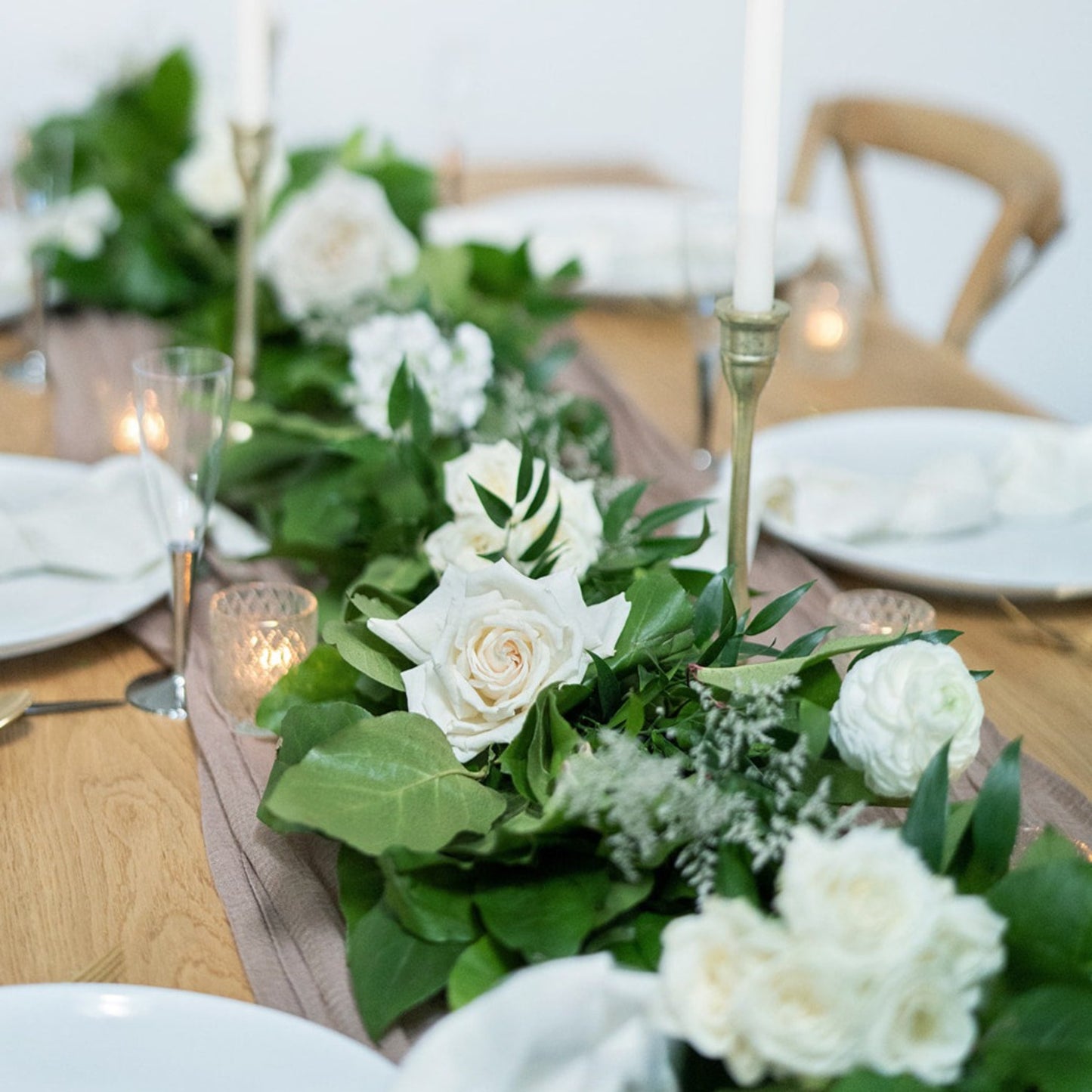 The Sophia Classic Whites Garland